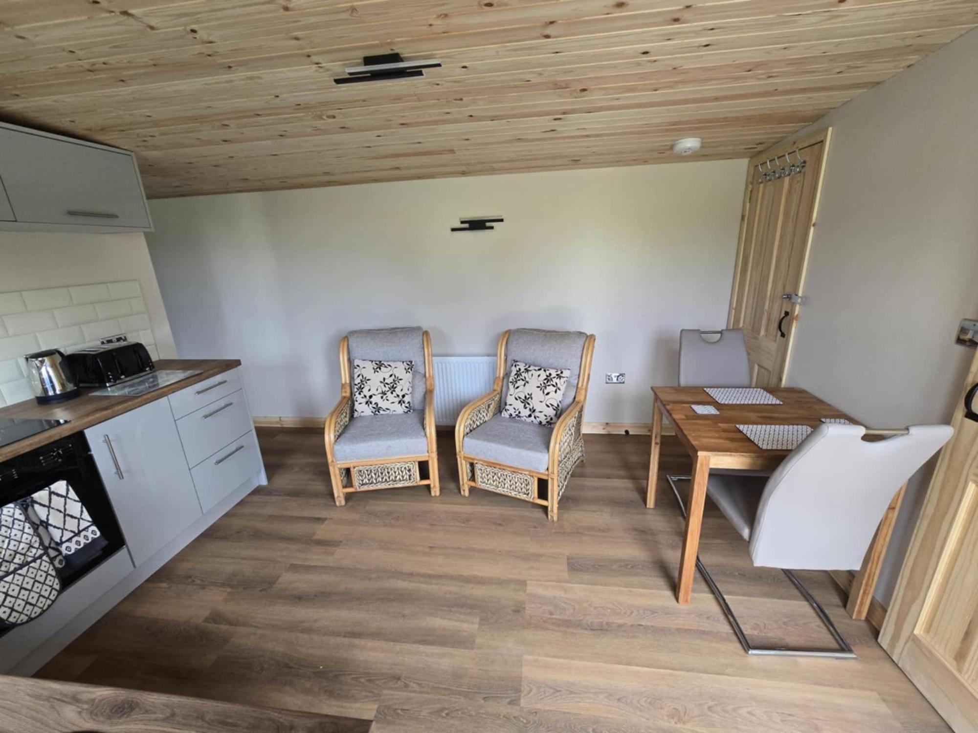 Dunroaming Cabin Pendine Exterior foto